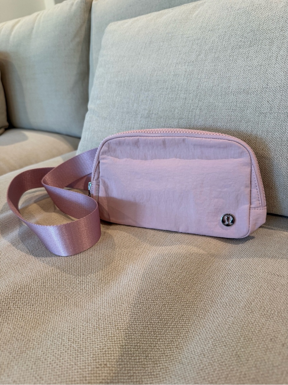 lululemon Pink Everywhere Belt Bag NEW